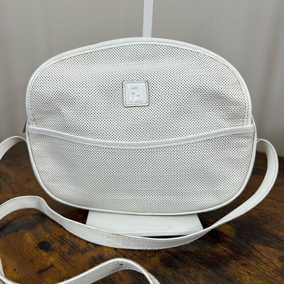Fendi FF Vintage White Shoulder Bag - Picture 1 of 16